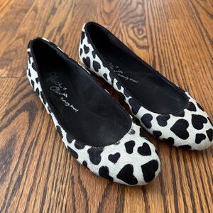 Alice & Olivia Pony Hair Heart Flats SZ 37.5